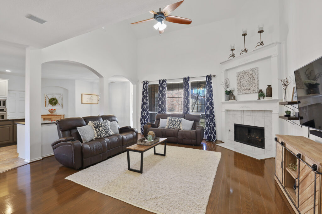 Four Staging Secrets Every Seller Needs; Lindsay Taylor Real Estate Group; Dallas Texas Realtor; Dallas Area Staging Services Expert